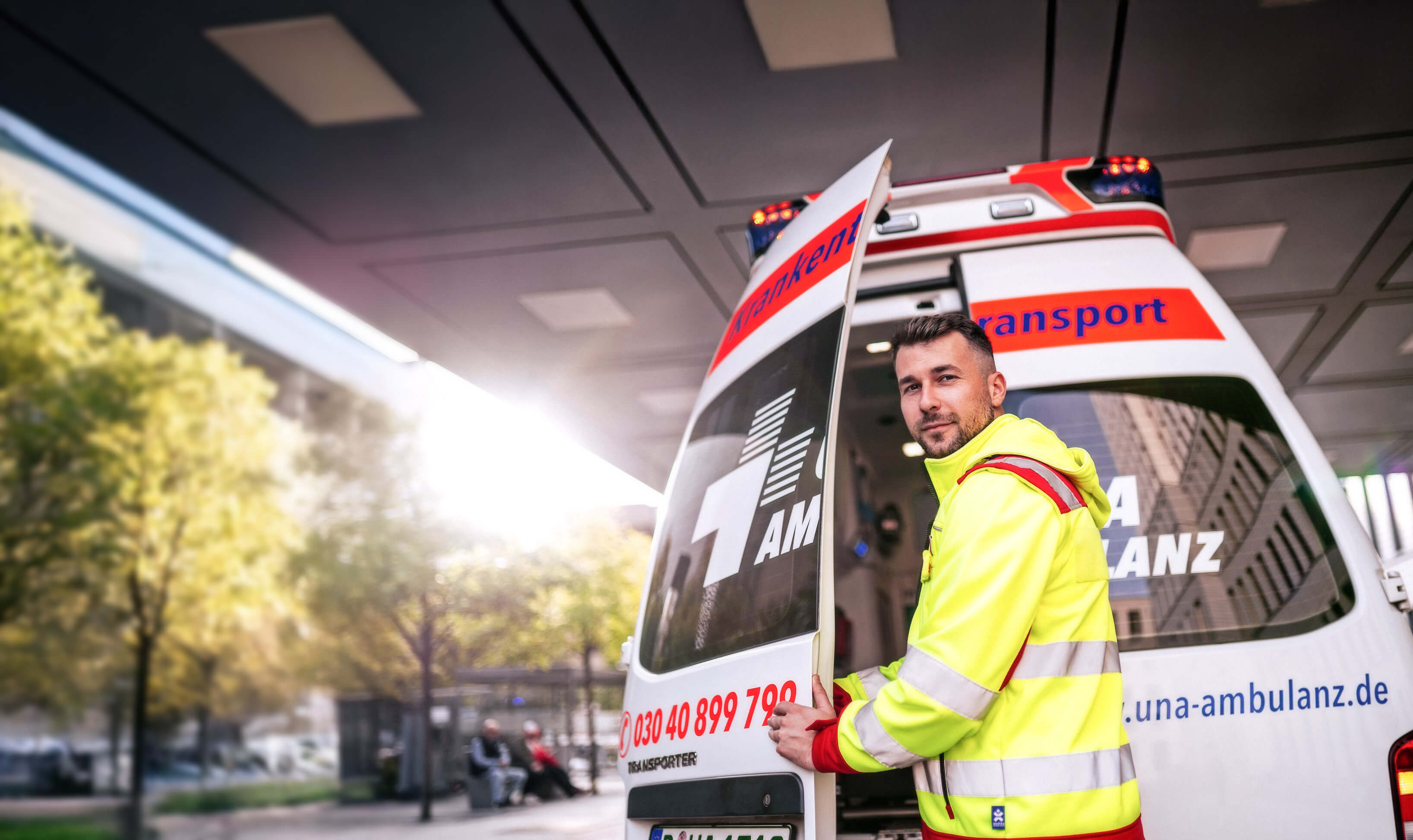 UNA AMBULANZ Berlin - Krankentransport
